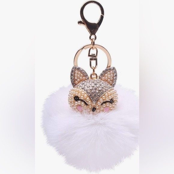 Fox Fur Ball with Artificial Fox Head Inlay Pearl Rhinestone Key/Bag Charm NWT - Picture 2 of 12